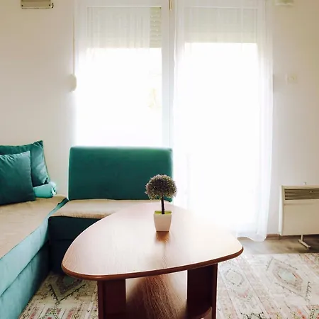 Vikendica Weekend Joy *